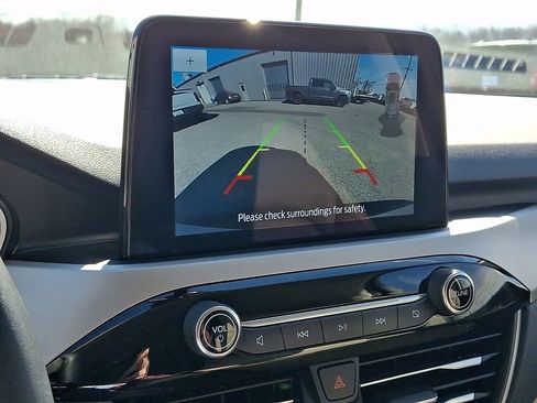 Certified 2022 Ford Escape SEL image 17