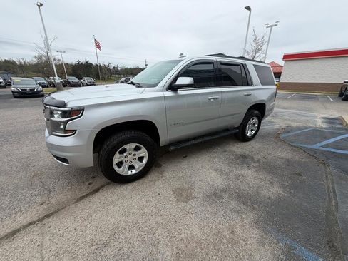 Used 2020 Chevrolet Tahoe LT image 12