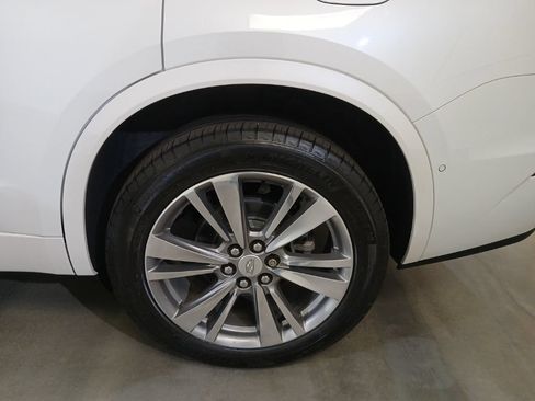Used 2022 Cadillac XT6 Premium Luxury w/ Technology Package AWD/4WD image 19