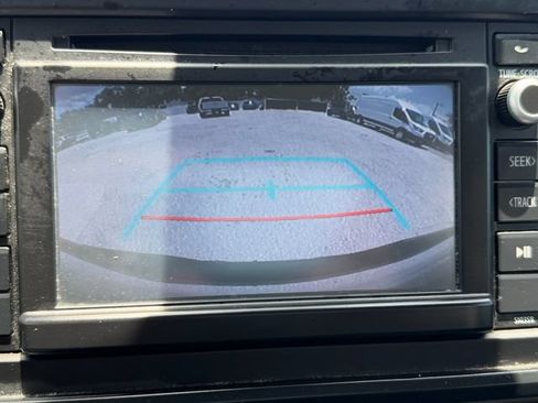 Used 2019 Toyota Tacoma SR w/ SR Convenience Package RWD image 17