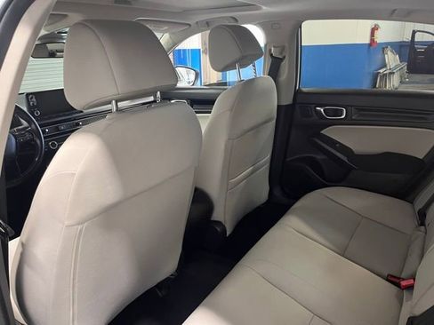 Used 2022 Honda Civic EX image 16