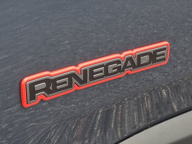 Used 2023 Jeep Renegade Trailhawk AWD/4WD image 30