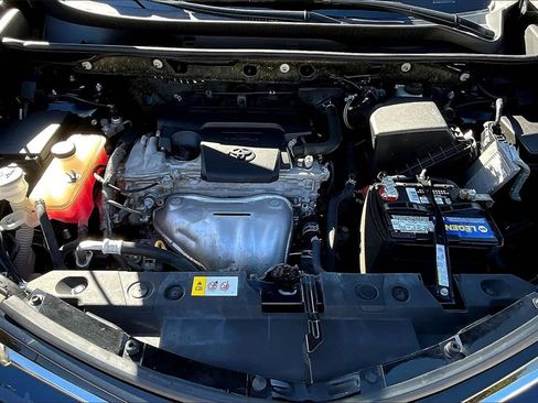 Used 2017 Toyota RAV4 XLE image 10
