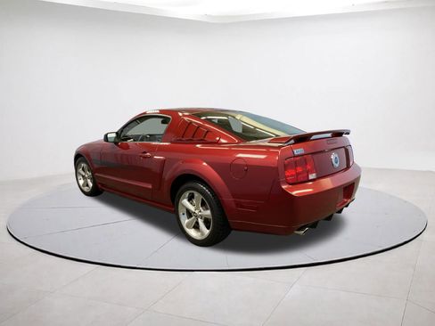 Used 2007 Ford Mustang GT image 4