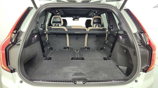 New 2026 Volvo XC90 T8 Plus w/ Protection Package AWD/4WD image 45
