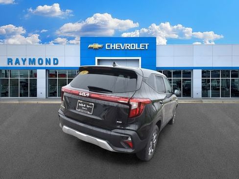 Certified 2024 Kia Seltos LX AWD/4WD image 3