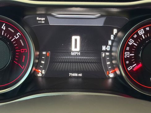 Used 2016 Dodge Challenger R/T RWD image 25