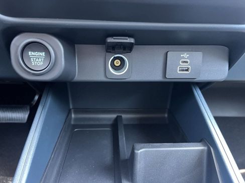 New 2026 Ford Maverick XLT AWD/4WD image 6