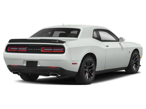 Used 2021 Dodge Challenger R/T Scat Pack w/ Shaker Package RWD image 5