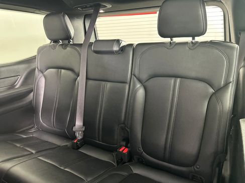 Used 2022 Jeep Wagoneer Series II w/ Premium Group I image 22