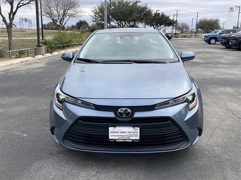 New 2026 Toyota Corolla LE image 2