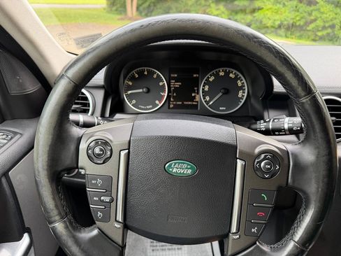 Used 2012 Land Rover LR4 HSE AWD/4WD image 16