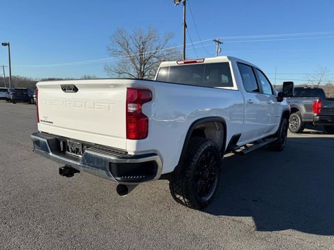 Used 2025 Chevrolet Silverado 2500 LT w/ Convenience Package image 5
