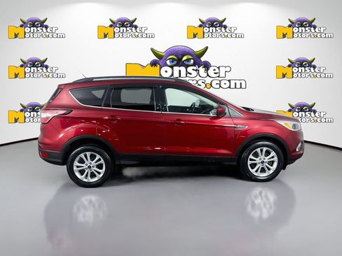 Used 2018 Ford Escape SE AWD/4WD image 4