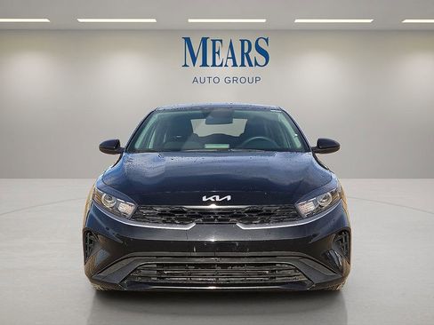 Used 2024 Kia Forte LXS image 9