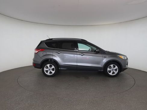 Used 2014 Ford Escape SE w/ Equipment Group 201A FWD image 23