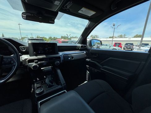 Used 2025 Toyota 4Runner SR5 RWD image 35