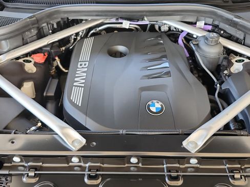 New 2027 BMW X7 xDrive40i w/ M Sport Package AWD/4WD image 40