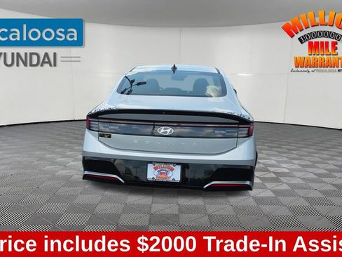 Used 2024 Hyundai Sonata SEL FWD image 7