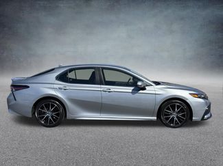 Used 2024 Toyota Camry SE video 2