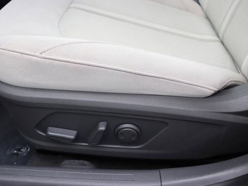 Used 2025 Hyundai Sonata SEL FWD image 45