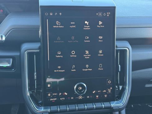 Certified 2025 GMC Yukon XL Denali image 11