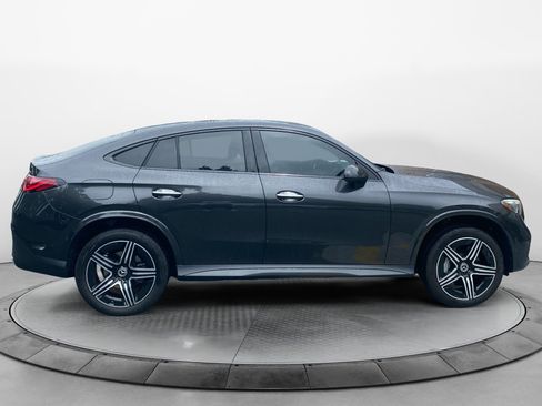 Used 2024 Mercedes-Benz GLC 300 4MATIC image 8