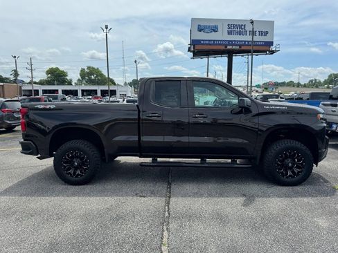 Used 2019 Chevrolet Silverado 1500 RST w/ All-Star Edition AWD/4WD image 2