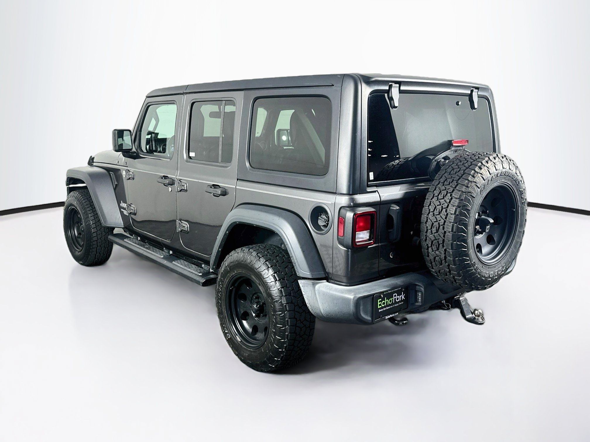 Used 2018 Jeep Wrangler Unlimited Sport S AWD/4WD image 5