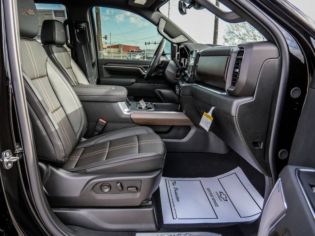 New 2026 Chevrolet Silverado 2500 High Country w/ Technology Package AWD/4WD image 79