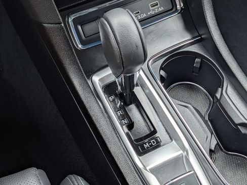 Used 2023 Subaru Ascent Limited image 24