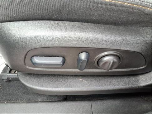 Used 2024 Chevrolet Equinox LT image 13