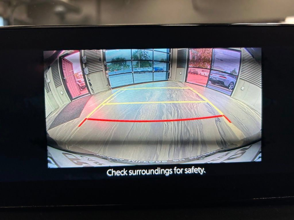 Used 2024 MAZDA MAZDA3 s FWD image 20