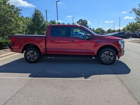 Certified 2025 Ford F150 Lightning Flash AWD/4WD image 3