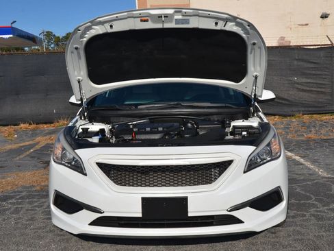 Used 2017 Hyundai Sonata SE image 5