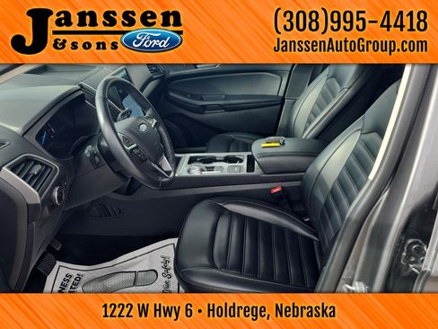 Used 2024 Ford Edge SEL image 20