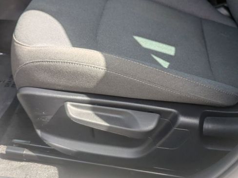 Used 2025 Kia K4 LXS image 15