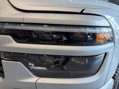 New 2026 RAM 3500 Laramie AWD/4WD image 9