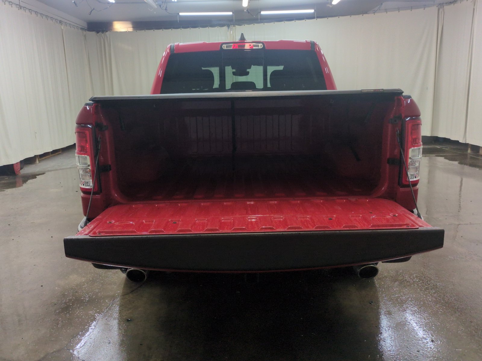Used 2019 RAM 1500 Big Horn AWD/4WD image 7