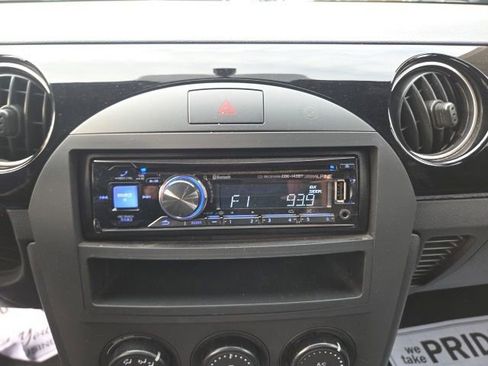 Used 2008 MAZDA MX-5 Miata Sport w/ Convenience Pkg image 27