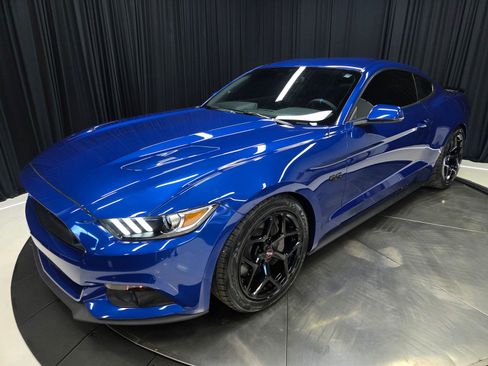 Used 2017 Ford Mustang GT Premium w/ Equipment Group 401A image 46