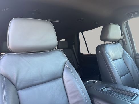 Used 2021 Chevrolet Tahoe LT image 13