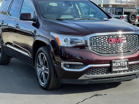 Used 2018 GMC Acadia Denali w/ LPO, Cargo Package image 10