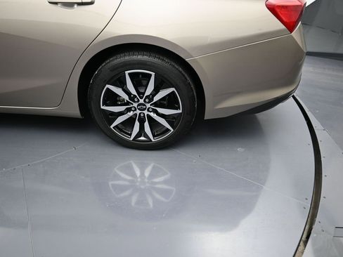 Certified 2022 Chevrolet Malibu RS image 9