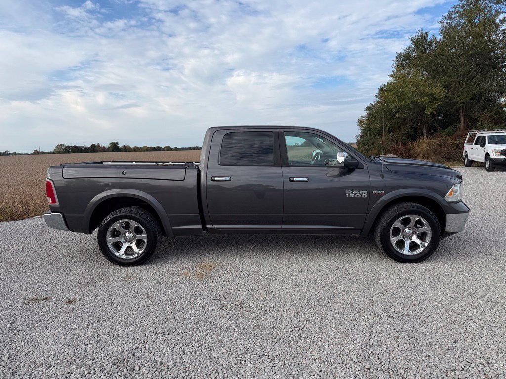 Used 2016 RAM 1500 Laramie AWD/4WD image 18