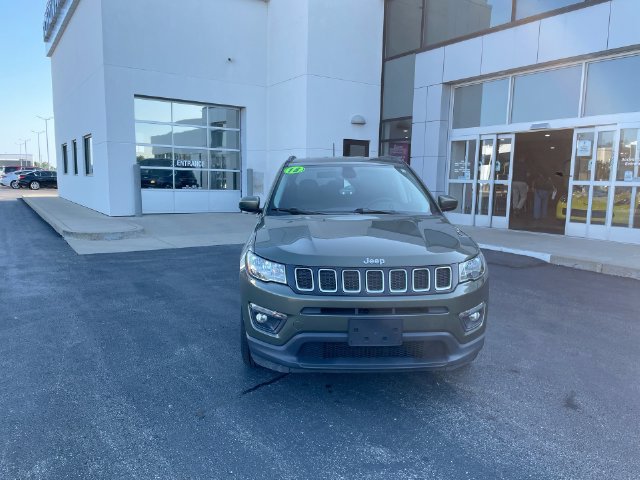 Used 2018 Jeep Compass Latitude AWD/4WD image 7