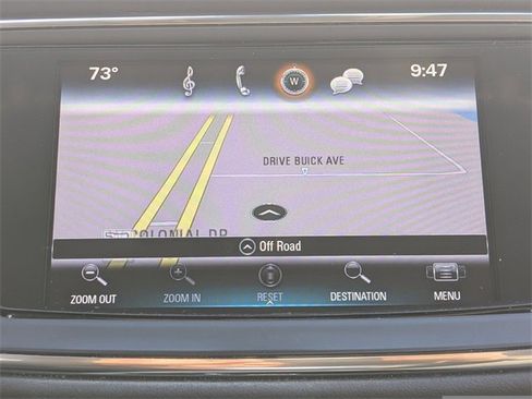 Used 2018 Buick Enclave Essence image 26