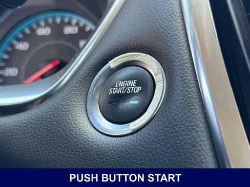 Used 2021 Chevrolet Traverse LS FWD image 26