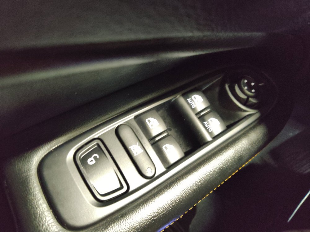 Used 2021 Jeep Compass Latitude w/ Convenience Group AWD/4WD image 27