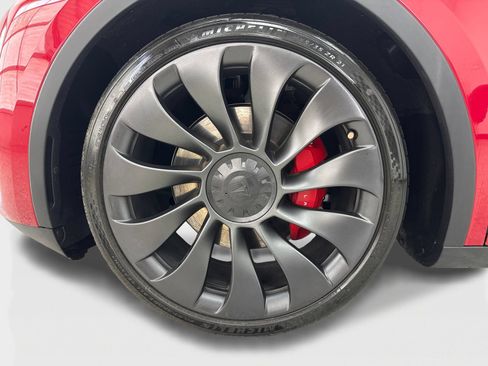 Used 2023 Tesla Model Y Long Range AWD/4WD image 50